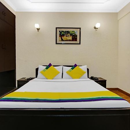 Itsy Hotels Arien International New Delhi Buitenkant foto