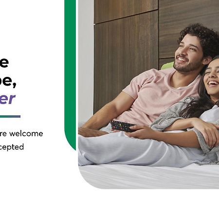 Itsy Hotels Arien International New Delhi Buitenkant foto