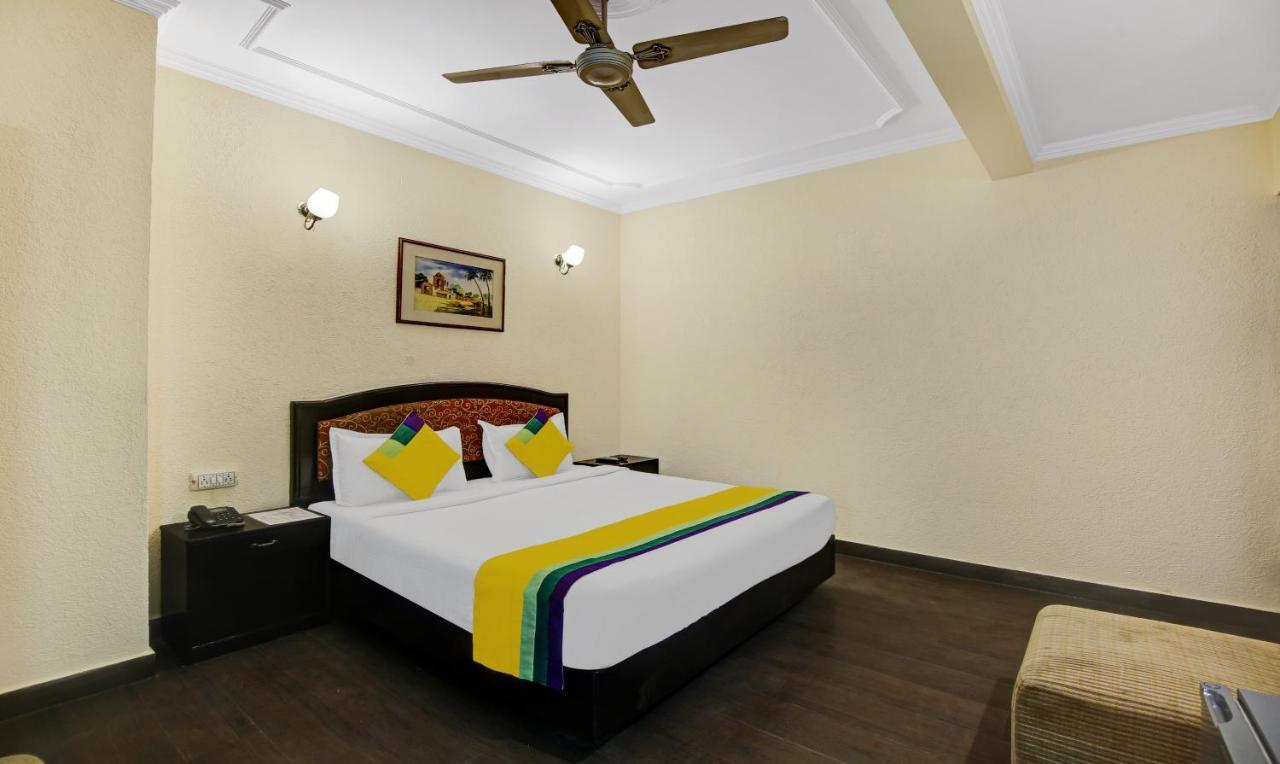 Itsy Hotels Arien International New Delhi Buitenkant foto
