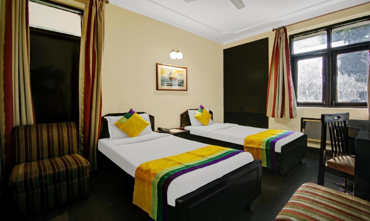 Itsy Hotels Arien International New Delhi Buitenkant foto